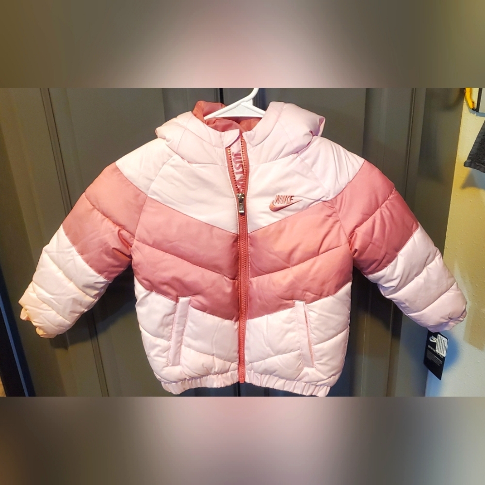 Nike coat (toddler sizes)